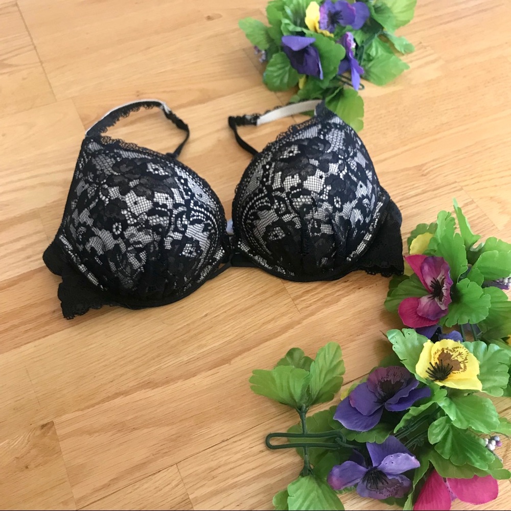 Victoria’s Secret Size 32 B